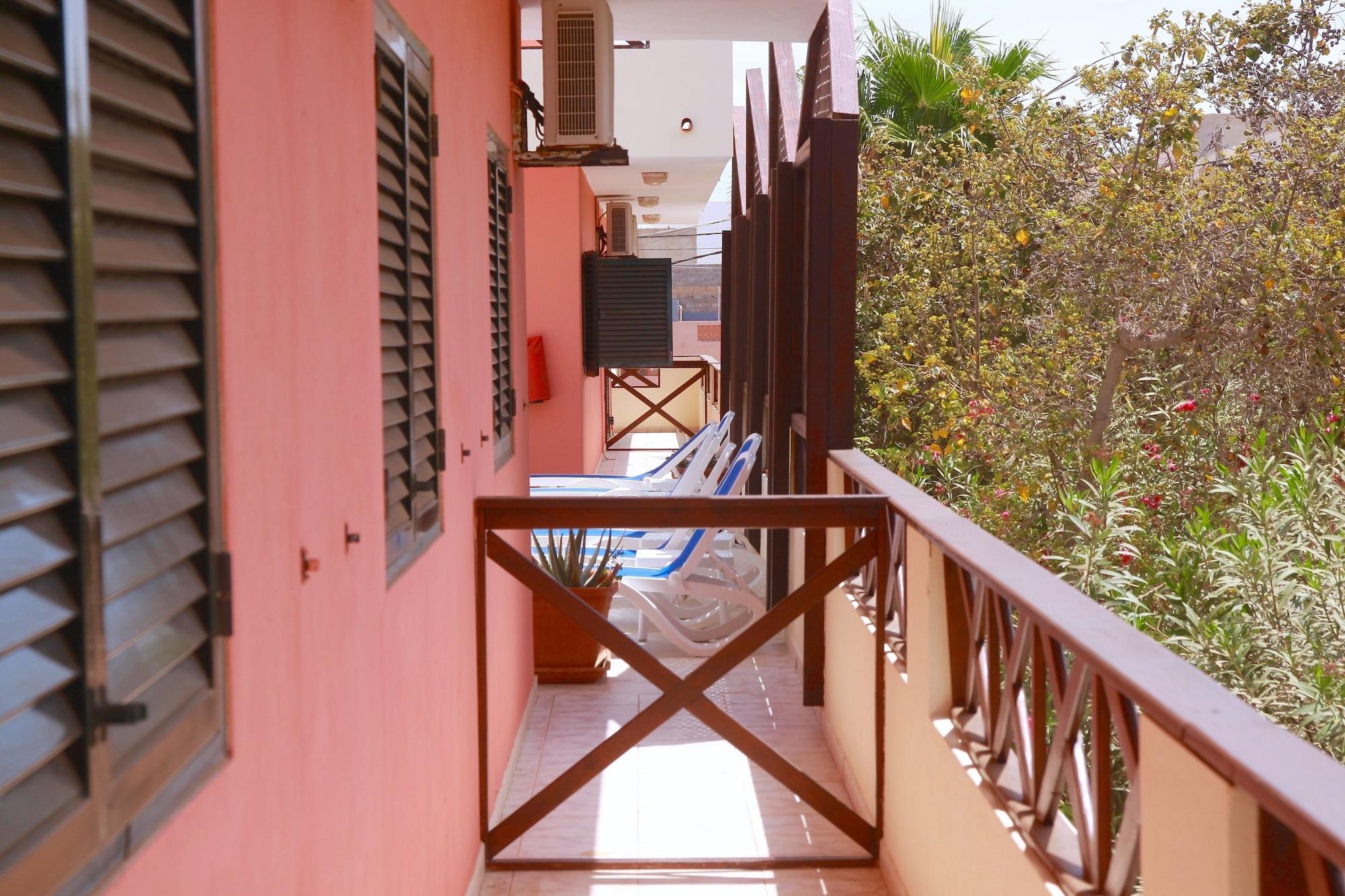 Aparthotel Ponta Preta Санта-Мария Экстерьер фото