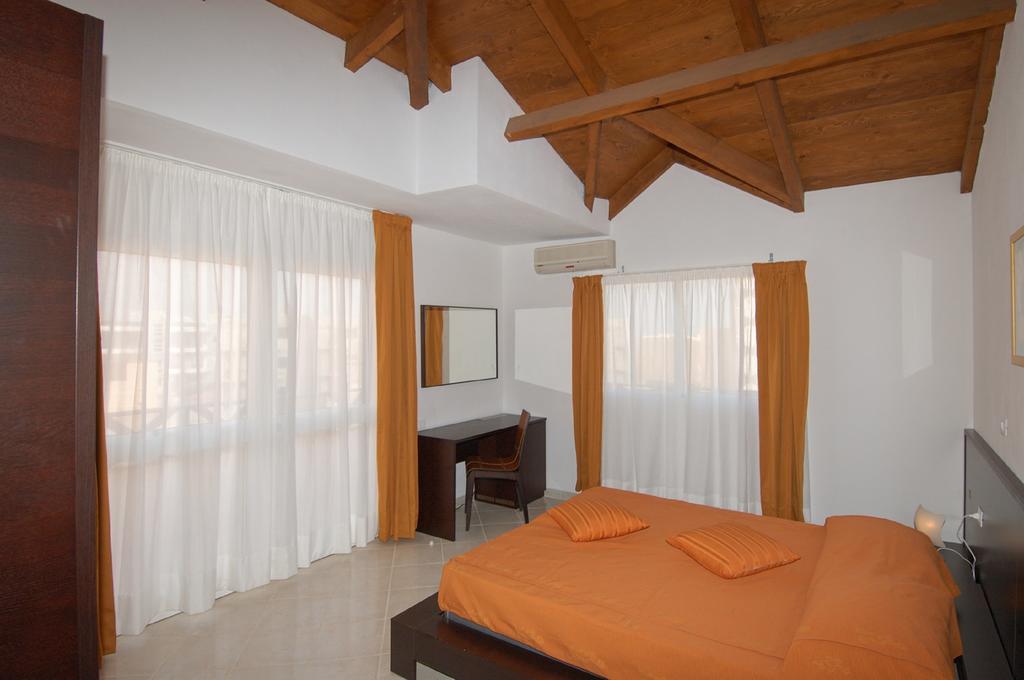 Aparthotel Ponta Preta Санта-Мария Экстерьер фото
